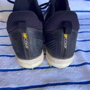 Men’s New Balance Fuel Cell Baseball Cleats size 10.5